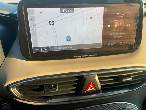 Used 2023 Hyundai Santa Fe Limited image 20