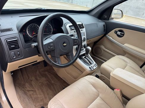 Used 2006 Chevrolet Equinox LT w/ LT Preferred Equipment Group image 7