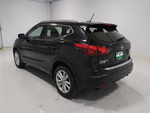 Used 2019 Nissan Rogue Sport SV w/ All-Weather Package AWD/4WD image 5