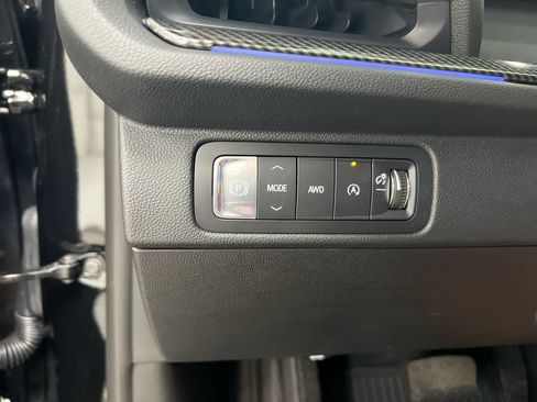 Used 2026 Chevrolet Traverse High Country w/ LPO, Floor Liner Package AWD/4WD image 18
