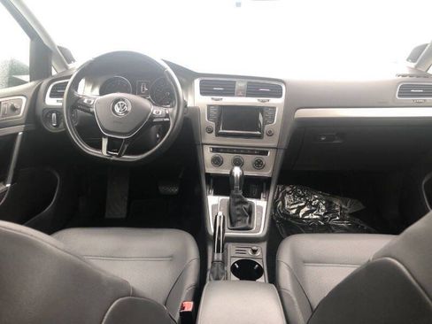 Used 2015 Volkswagen Golf SE FWD image 4