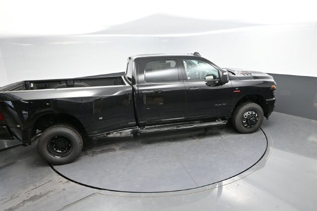 New 2027 RAM 3500 Big Horn AWD/4WD image 42