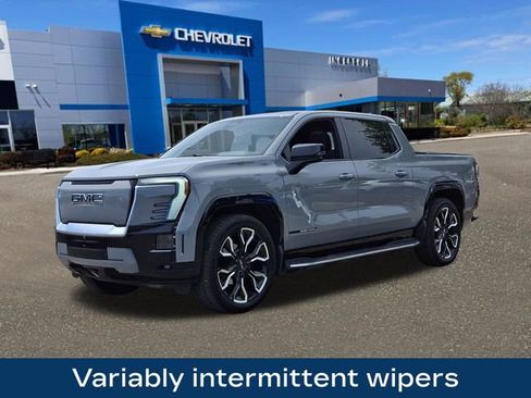 Used 2024 GMC Sierra EV Denali AWD/4WD image 33