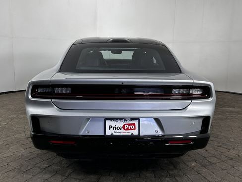 Used 2025 Dodge Charger Daytona R/T w/ Quick Order Package 25M R/T AWD/4WD image 6