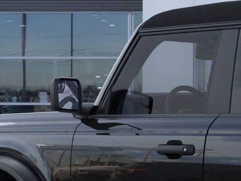 New 2025 Ford Bronco 4-Door AWD/4WD image 22