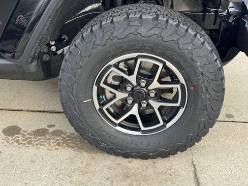 New 2026 Jeep Wrangler Unlimited Rubicon image 42