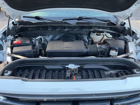 Used 2022 GMC Sierra 1500 AT4 w/ AT4 Premium Package image 10