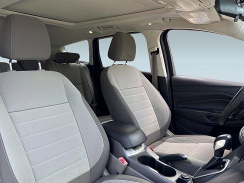 Used 2013 Ford Escape SE image 30