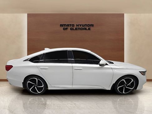 Used 2020 Honda Accord Sport image 6