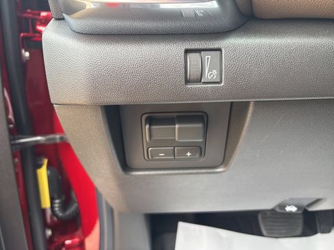 New 2026 GMC Canyon Denali AWD/4WD image 18