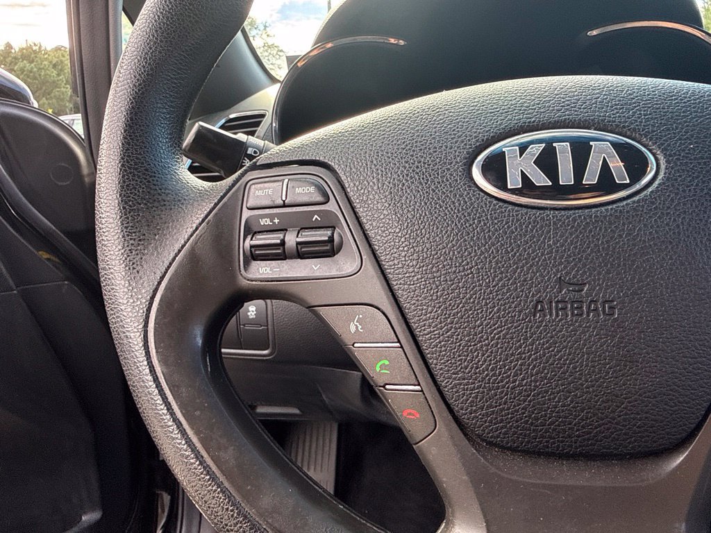 Used 2017 Kia Forte LX w/ LX Popular Package FWD image 9
