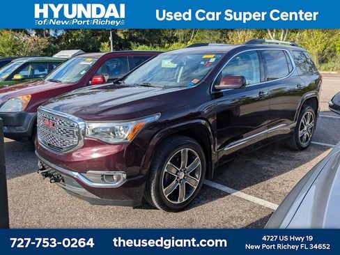 Used 2018 GMC Acadia Denali w/ Technology Package FWD image 1