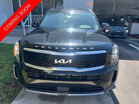 Certified 2022 Kia Telluride EX w/ EX Premium Package FWD image 2