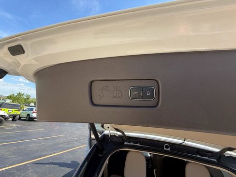 Used 2020 Lincoln Aviator Reserve w/ Equipment Group 202A AWD/4WD image 38