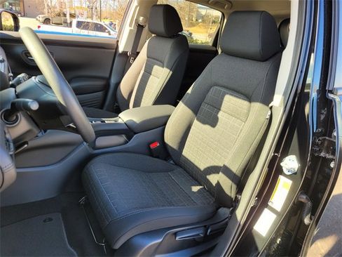 New 2026 Honda HR-V LX image 6