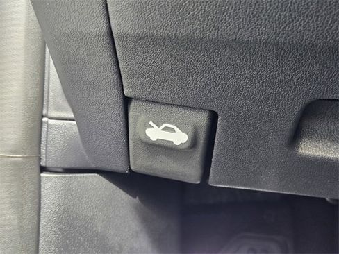 New 2025 Kia K4 GT-Line image 16