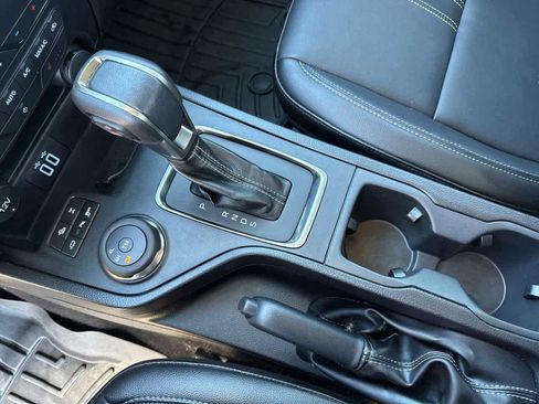 Used 2023 Ford Ranger Lariat w/ Equipment Group 501A High image 26