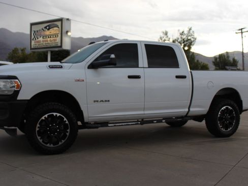 Used 2022 RAM 2500 Tradesman image 2