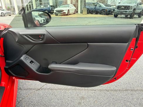 Used 2023 Toyota GR86 image 14