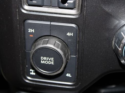 Used 2026 Ford F250 Platinum AWD/4WD image 58