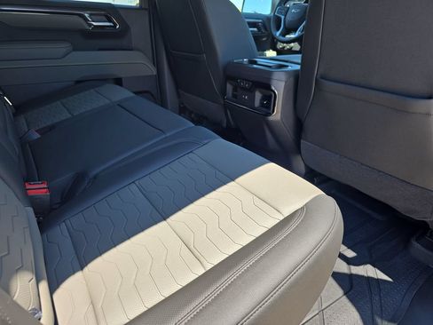 New 2026 Chevrolet Silverado 1500 ZR2 AWD/4WD image 11