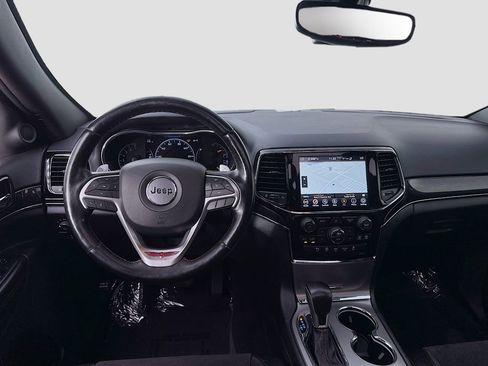 Used 2020 Jeep Grand Cherokee Trailhawk AWD/4WD image 28