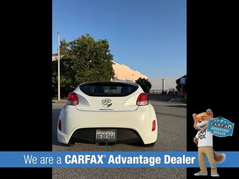 Used 2017 Hyundai Veloster FWD image 7