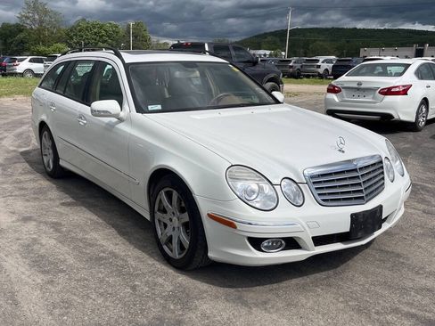 Used 2008 Mercedes-Benz E 350 4MATIC Wagon image 5