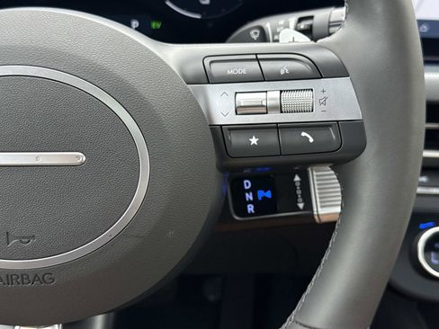 Used 2025 Hyundai Sonata Limited image 8