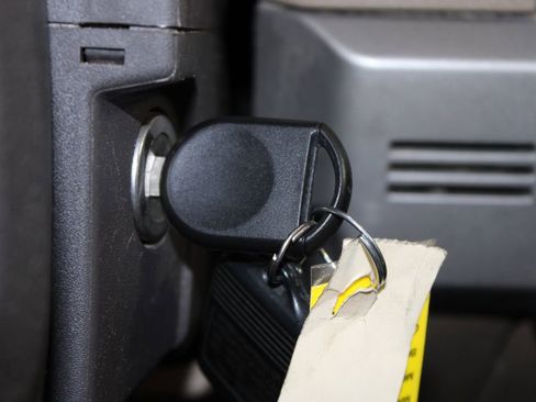 Used 2010 Ford F150 Lariat image 39