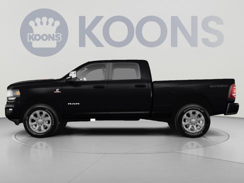 Used 2024 RAM 2500 Laramie w/ Night Edition AWD/4WD image 2