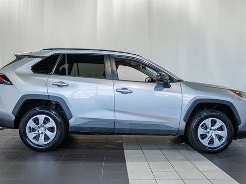 Used 2019 Toyota RAV4 LE w/ All Weather Liner Package AWD/4WD image 3