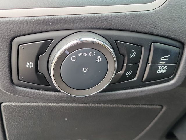 Certified 2024 Ford Edge ST-Line AWD/4WD image 15