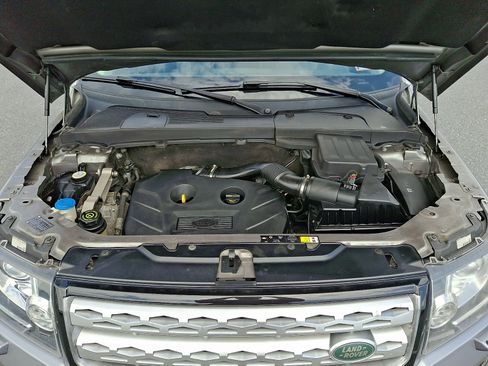 Used 2013 Land Rover LR2 AWD/4WD image 26