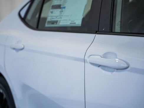 New 2026 Toyota Camry SE image 13