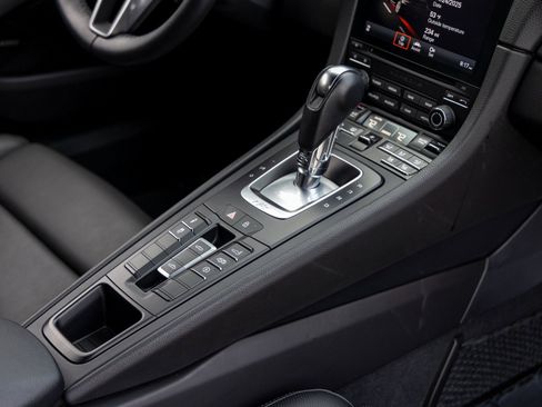 Certified 2024 Porsche 718 Boxster image 41