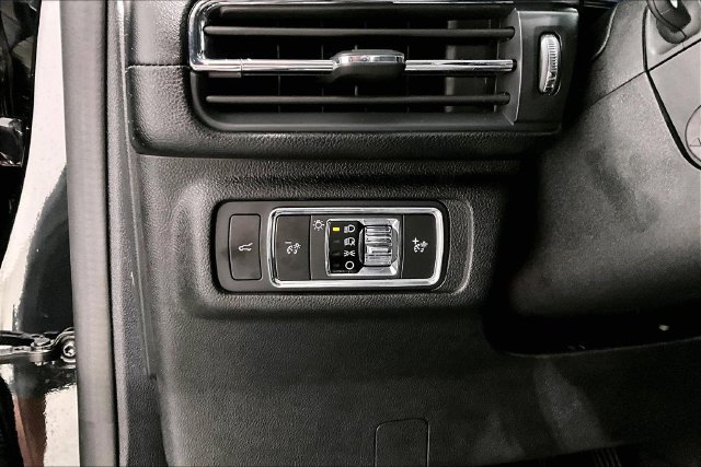 Used 2022 Lincoln Corsair Reserve AWD/4WD image 47