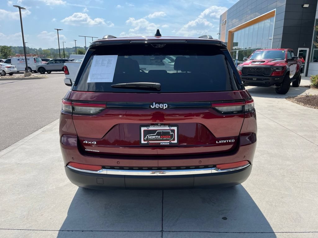 Used 2025 Jeep Grand Cherokee Limited w/ Luxury Tech Group II AWD/4WD image 21