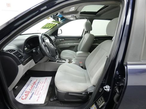 Used 2009 Hyundai Santa Fe GLS w/ Premium Pkg 3 FWD image 14