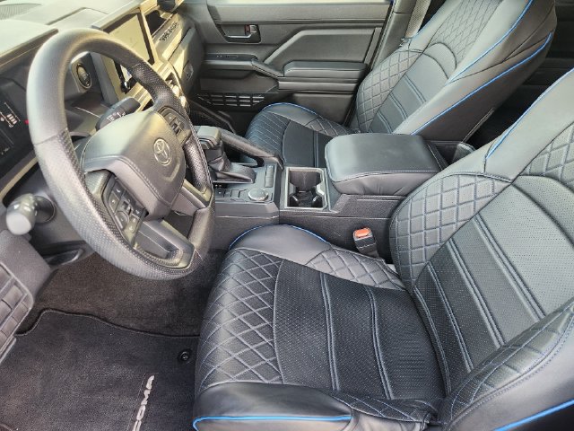 Used 2025 Toyota Tacoma SR5 RWD image 13