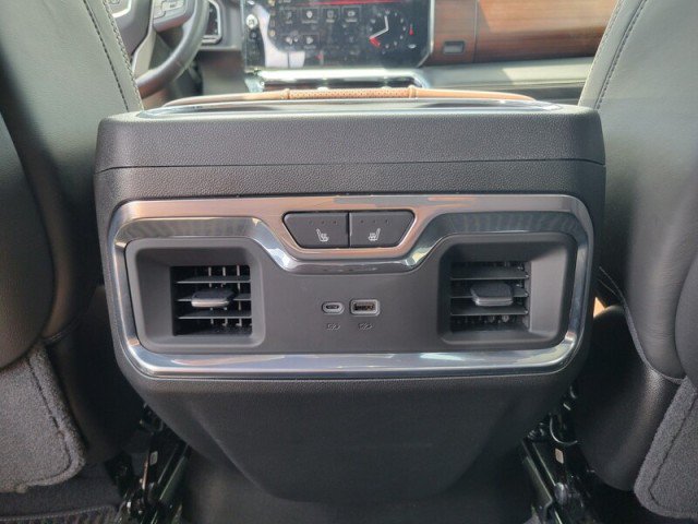 Used 2025 GMC Sierra 1500 Denali Ultimate AWD/4WD image 28