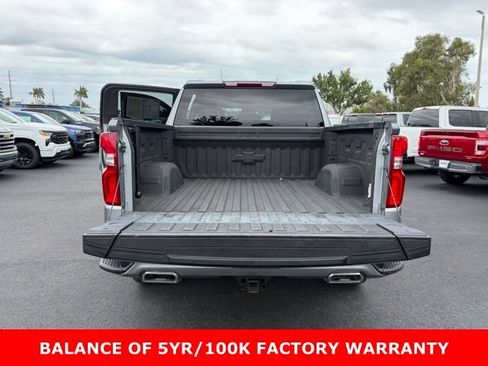 Used 2024 Chevrolet Silverado 1500 RST AWD/4WD image 16