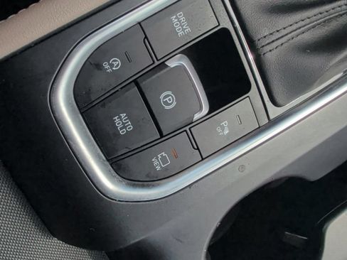 Used 2020 Hyundai Santa Fe Limited FWD image 29