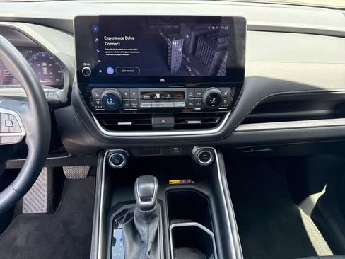 Used 2025 Toyota Grand Highlander FWD image 32