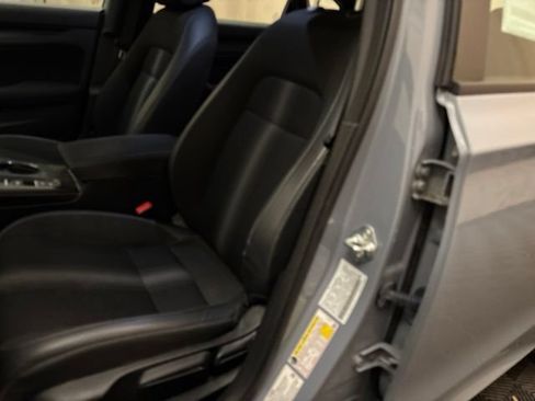 Used 2023 Honda Civic Sport image 10