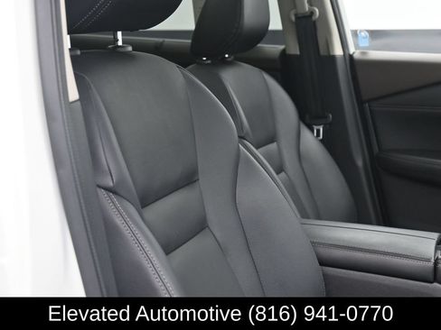 Used 2021 Nissan Rogue SL FWD image 8
