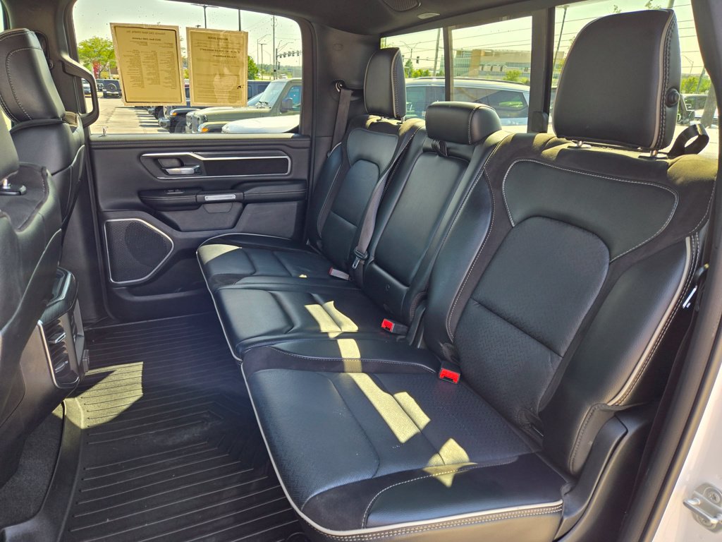 Used 2023 RAM 1500 Laramie AWD/4WD image 30