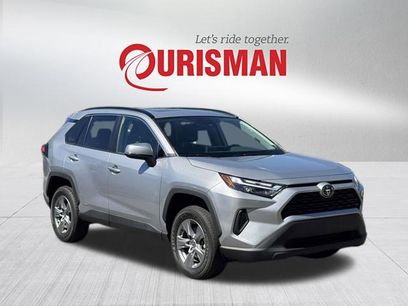 Used 2022 Toyota RAV4 XLE w/ Convenience Package