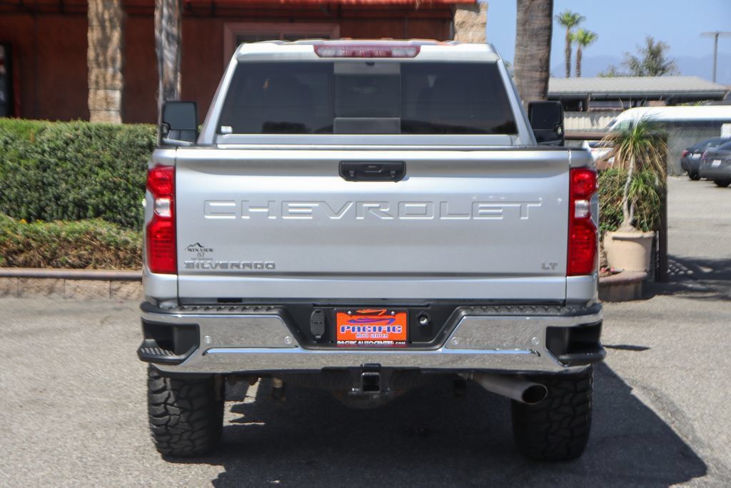 Used 2022 Chevrolet Silverado 2500 LT w/ Convenience Package AWD/4WD image 7