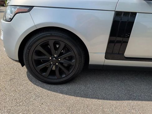 Used 2017 Land Rover Range Rover HSE AWD/4WD image 23